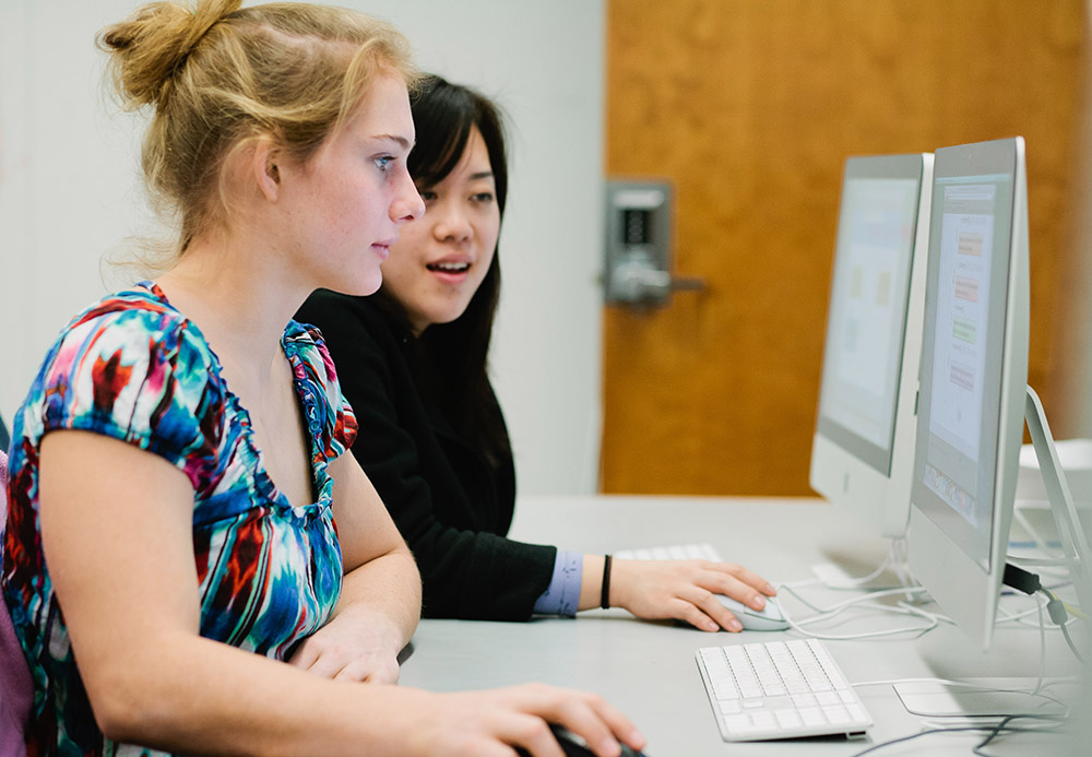 women at computer