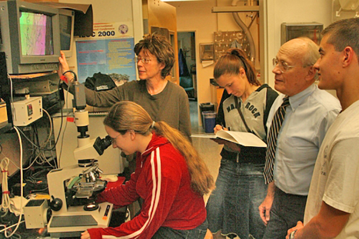 Harvey Mudd College undergraduate research with Kerry Karuksis and Jerry Van Hecke, chemistry