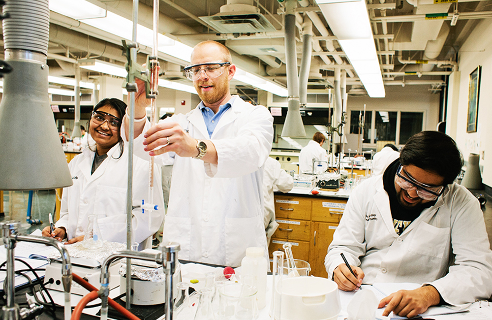 Associate Professor of Chemistry David Vosburg