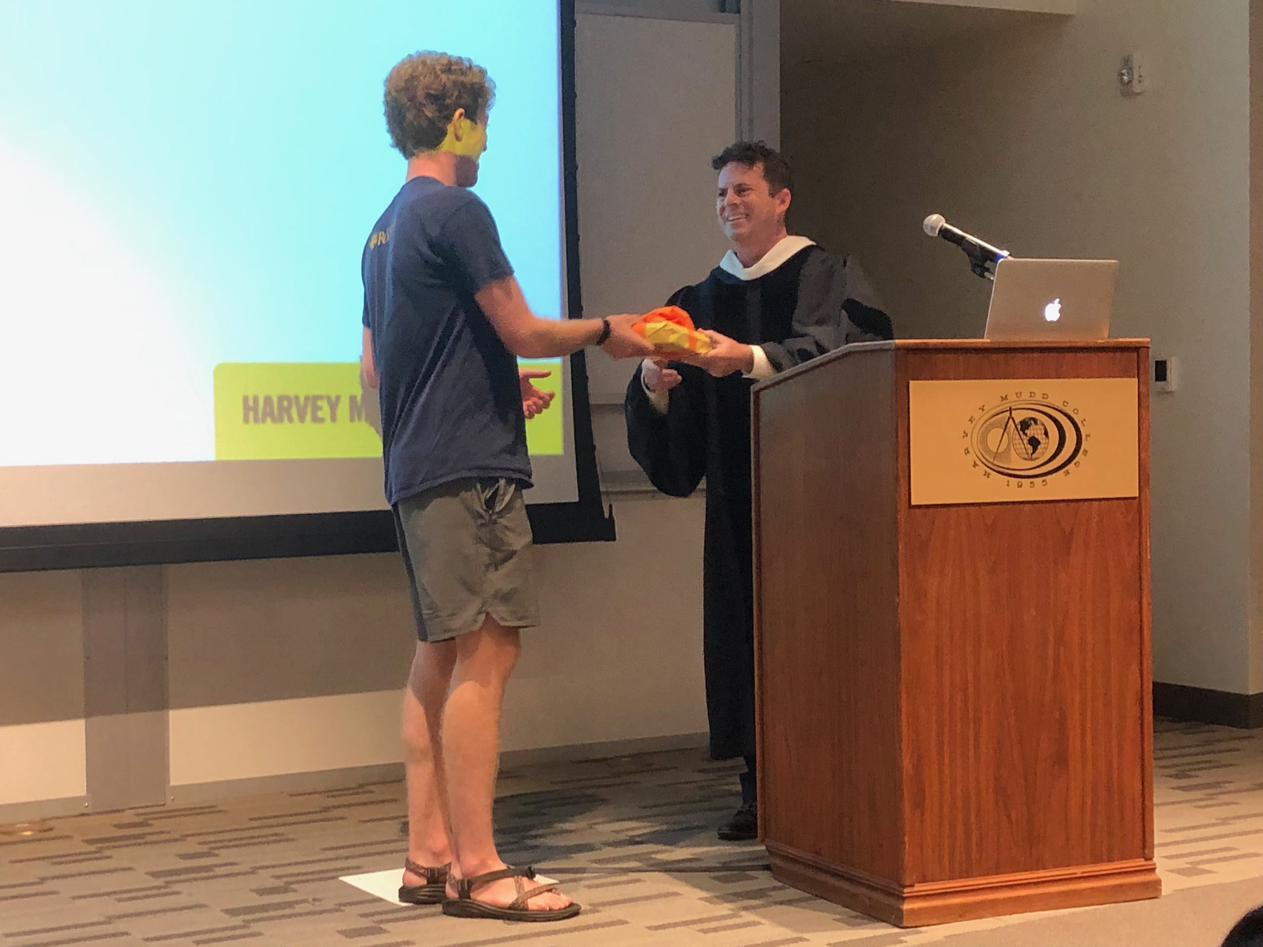 Macsai-Goren receiving the First-Year Writing Award from Paul Steinburg