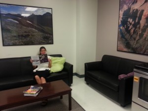 Located in Keck, Stauffer Lounge is the official lounge of the Physics Department. Last year, there was a group of senior physics majors would would do their problem sets, lab write-ups, and graduate school and job applications in here. We asked Prof. Saeta if he wanted to photo-bomb, but he politely declined because Kaitlin was doing such a good job modeling.