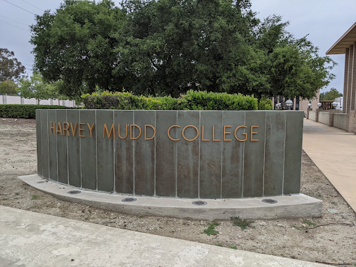 Concrete Harvey Mudd College sign.