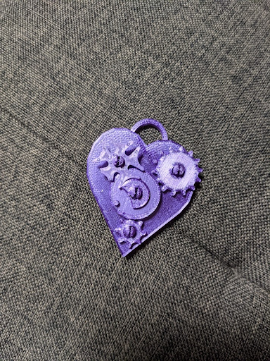 3d printed Purple heart with gears