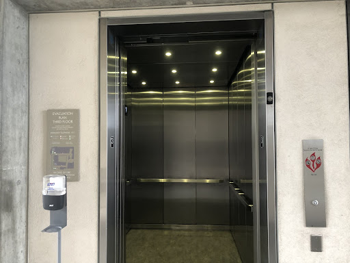 Open elevator