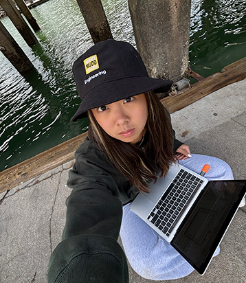 Emily Zhou '27