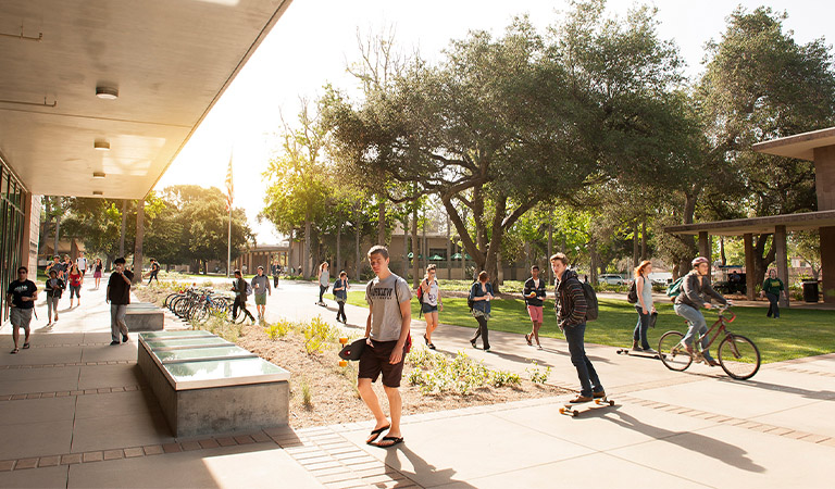 Students head to class on the Harvey Mudd campus