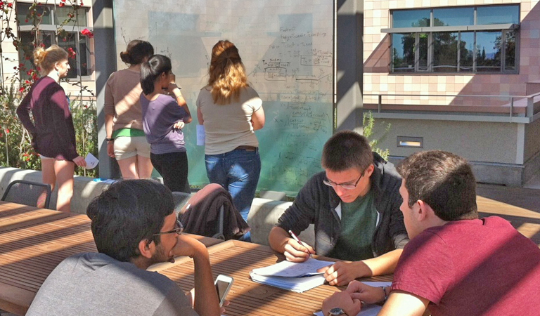 Outdoor classroom at Harvey Mudd