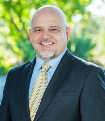 Miguel Q. Ruvalcaba (Leads Dining Services)