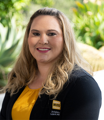 Dr. Jennifer Alanis