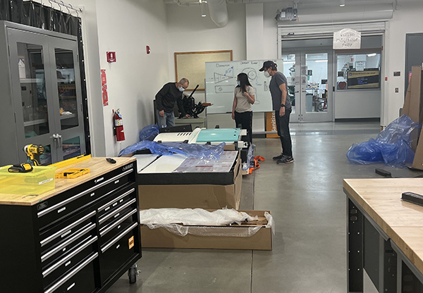 Loom unboxing with Prof. Jeff Groves, Prof. Ken Fandell and Ashley Cheung '23.